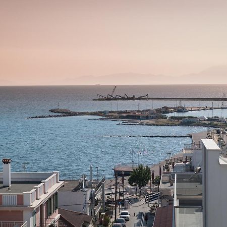 Markopoulosapartments Nea Moudania Esterno foto