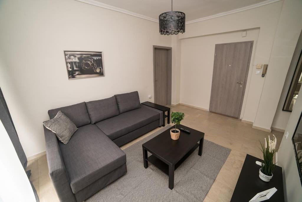 Markopoulosapartments Nea Moudania Esterno foto