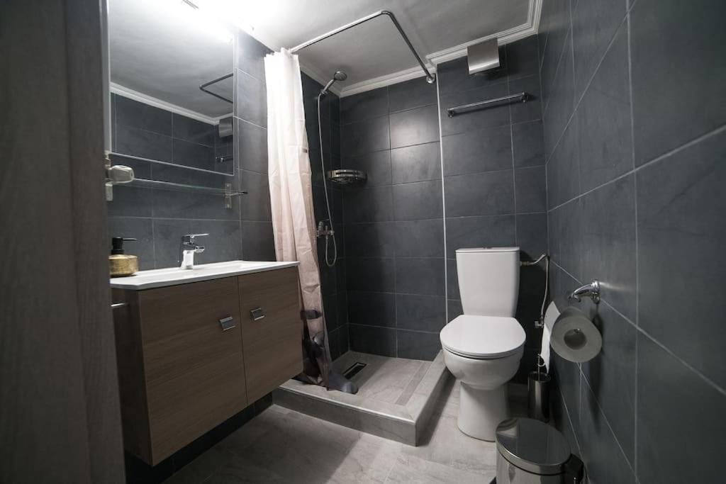 Markopoulosapartments Nea Moudania Esterno foto