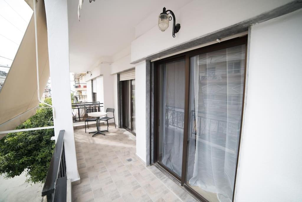 Markopoulosapartments Nea Moudania Esterno foto